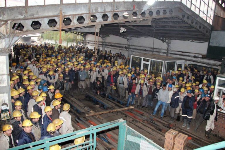 Eti Bandırma Maden İşçileri Direndi; İdari İzin Hakkını Kazandı