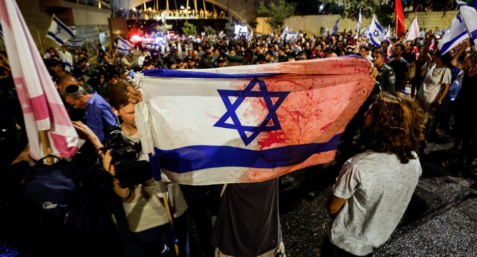 İsrail’de Netanyahu’nun Yargı Reformuna Karşı Gösteriler Sürüyor